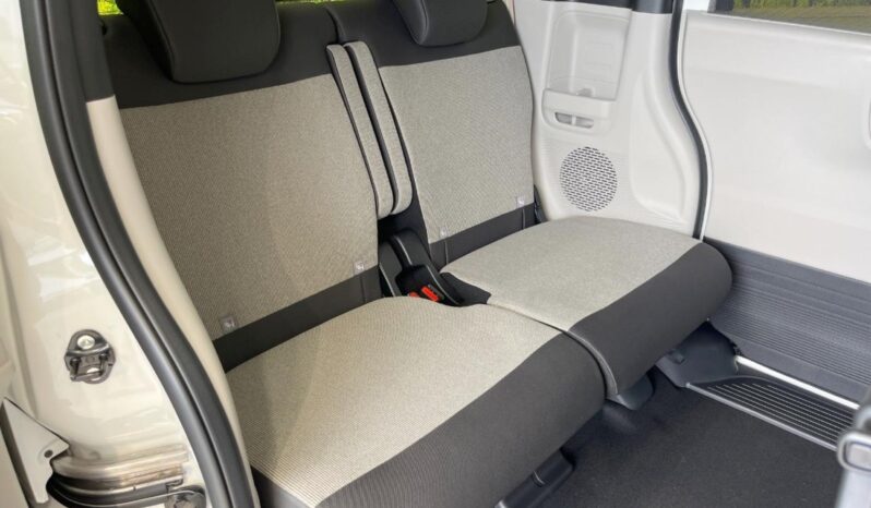 
								Honda N-BOX full									