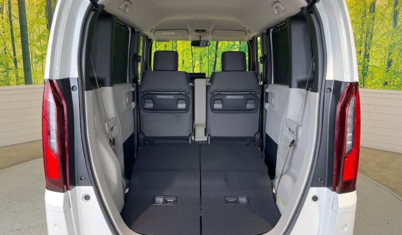 
								Honda N-BOX full									