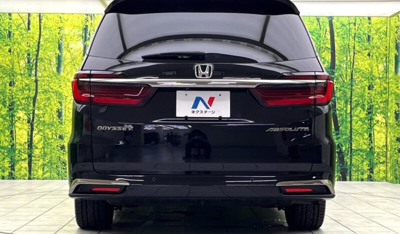 
								Honda Odyssey full									