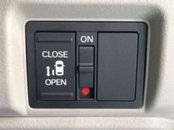 
										Honda N-BOX full									